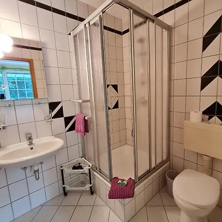 בית הארחה & Gluess