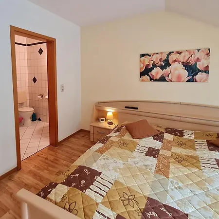 & Gluess בית הארחה Lunzen