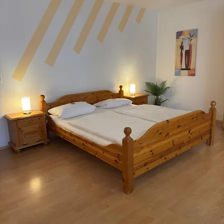 Casa de hóspedes & Gluess 3*