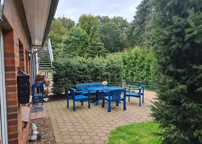 & Gluess Guest house